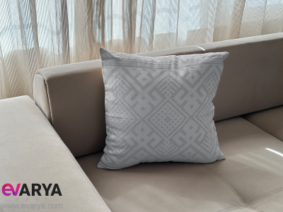 کوسن بافت ژاکارد پنبه ای مدل الماسی برند saheser رنگ آبی طوسی سایز 45×45