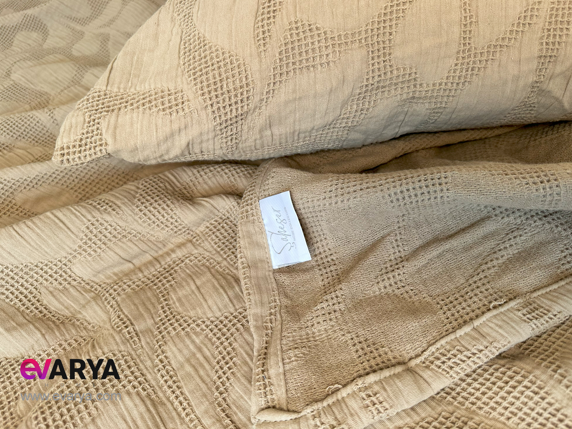 روتختی پیکه بافت ژاکارد مدل BAMBI برند saheser سایز دو نفره سه تکه سبز خاکی